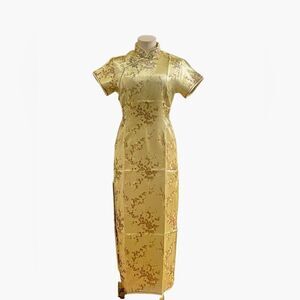Elegant Charm: Gold Floral Floor-Length Asian-Inspired Dress